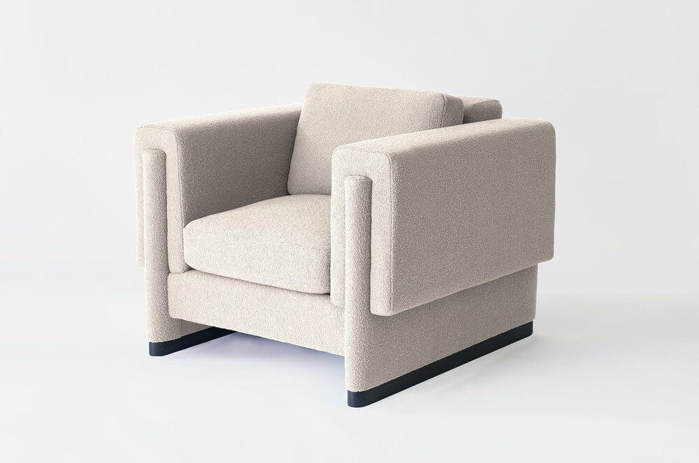 Egg collective Howard Sofa